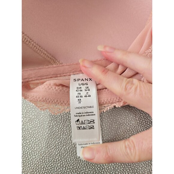 Spanx Undietectable Strapless Wireless Lace Blush Pink Bandeau Lined Bra L Large - Picture 6 of 7